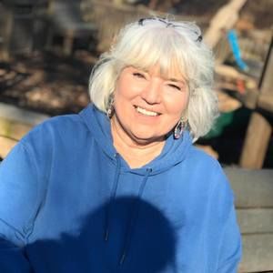 Meet your Posher, Tina